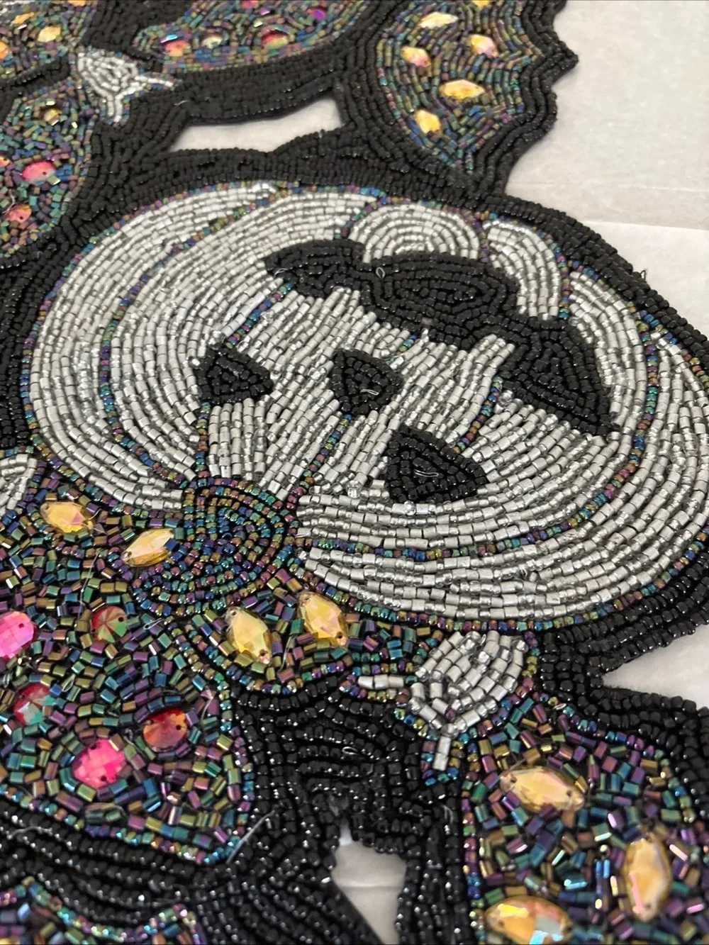 Spooky Halloween Beaded Table Runner Pumpkins Bats 13